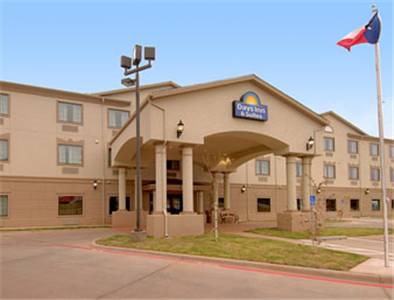 Days Inn and Suites Wichita Falls