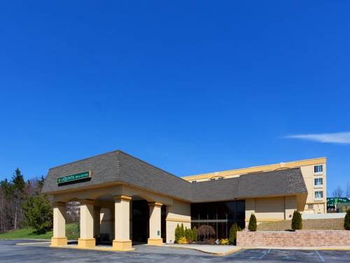 La Quinta Inn & Suites White Plains – Elmsford