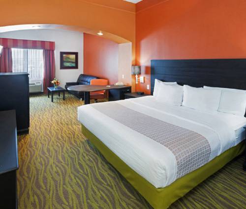 La Quinta Inn & Suites Laredo Airport